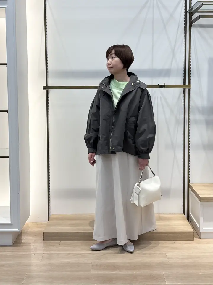 組曲 井上 コーディネート画像