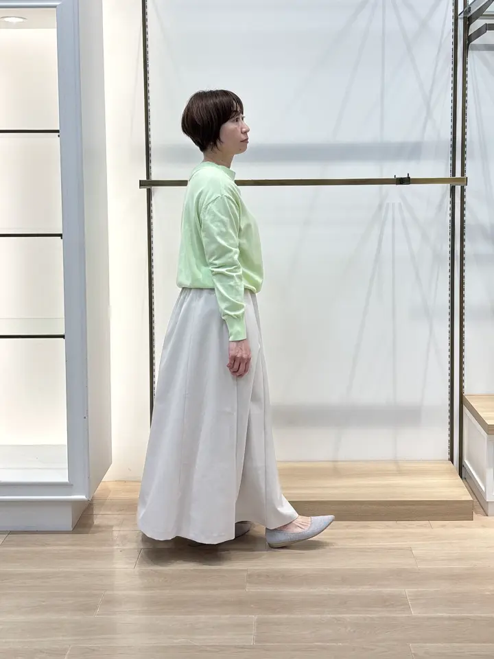 組曲 井上 コーディネート画像