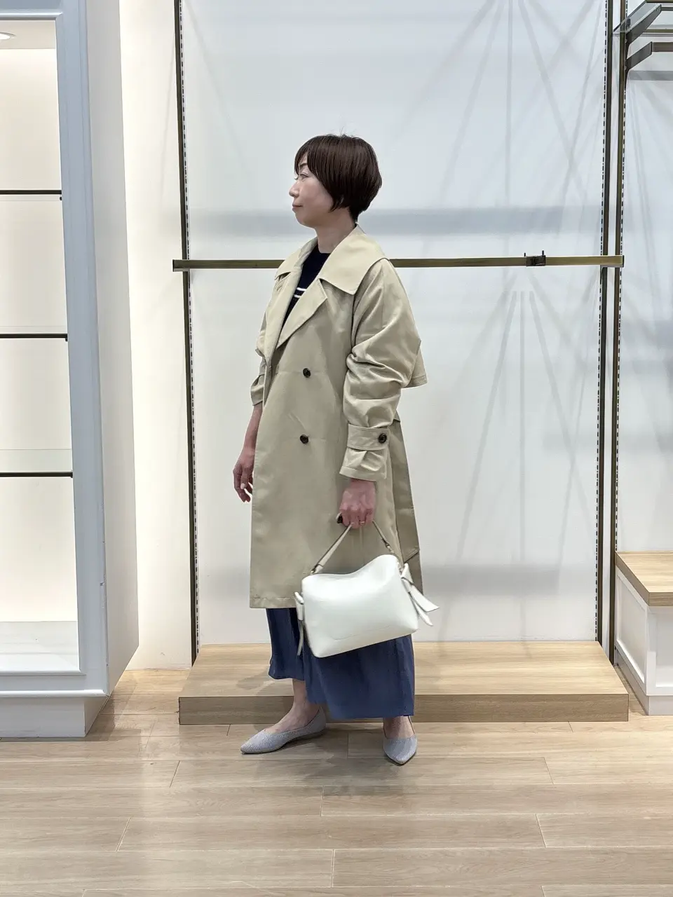 組曲 井上 コーディネート画像