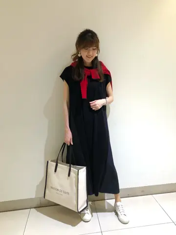 組曲 スタッフ コーディネート画像