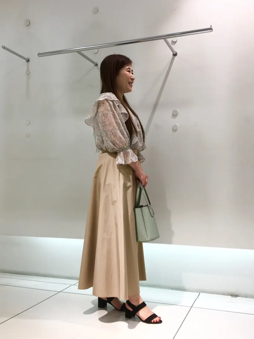 組曲 スタッフ コーディネート画像