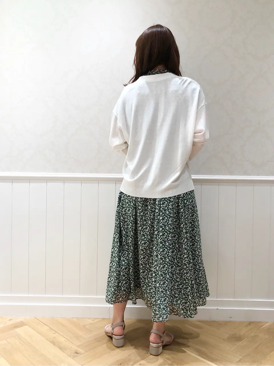 組曲 戸澤 コーディネート画像