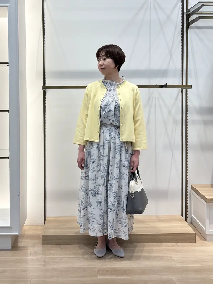 組曲 井上 コーディネート画像