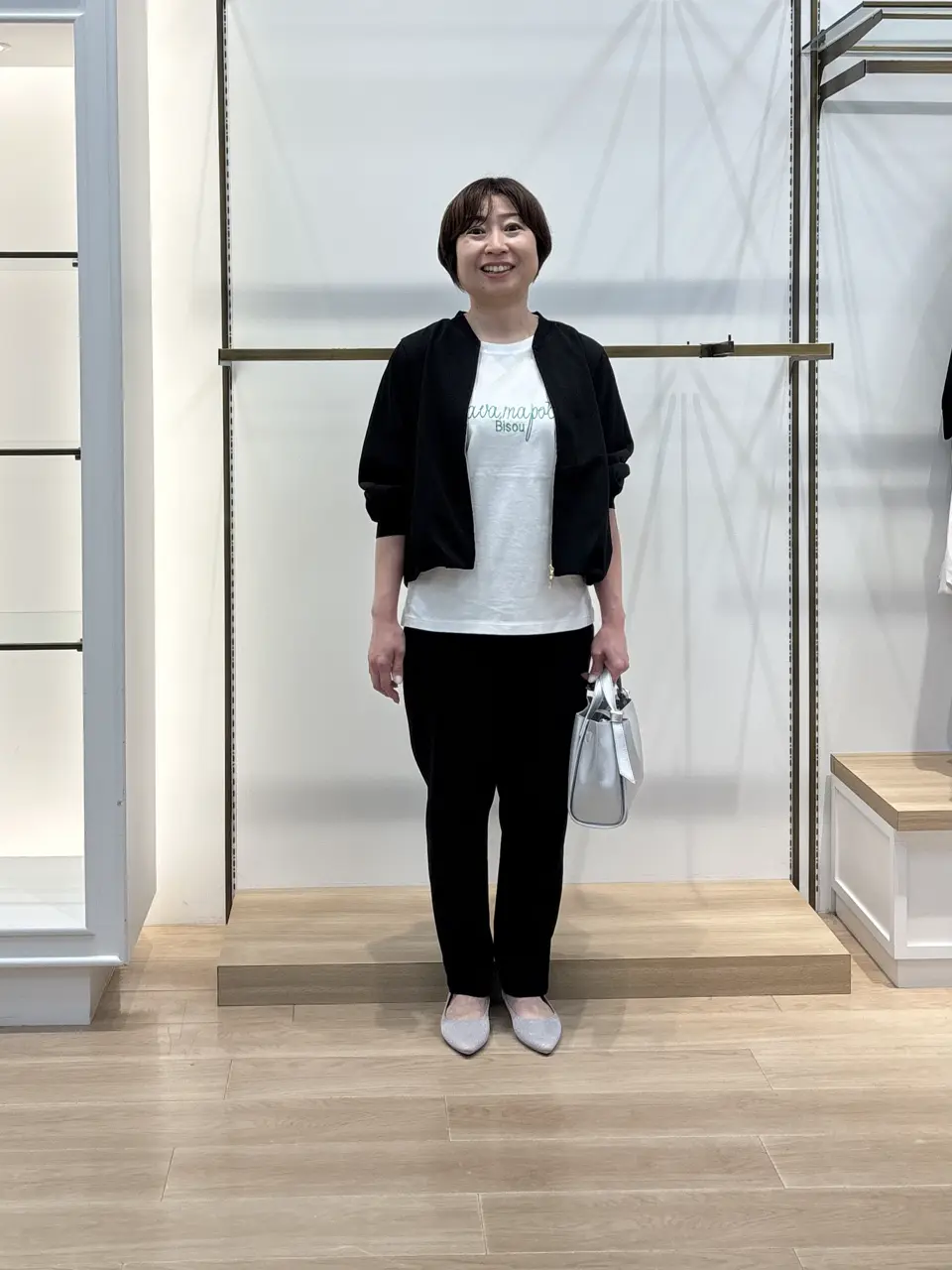 組曲 井上 コーディネート画像