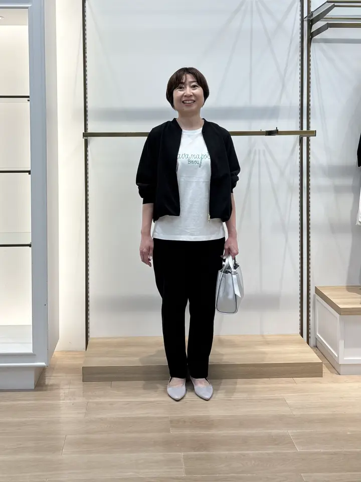 組曲 井上 コーディネート画像