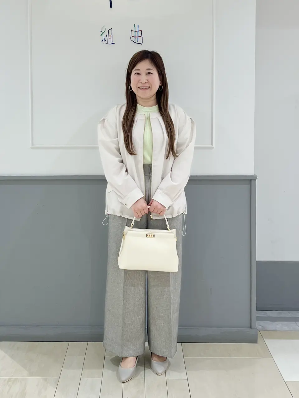 ANY SIS スタッフ コーディネート画像