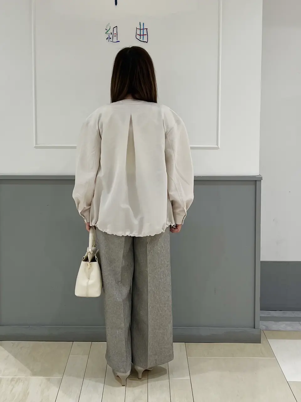 ANY SIS スタッフ コーディネート画像