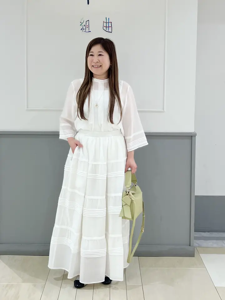 組曲 スタッフ コーディネート画像