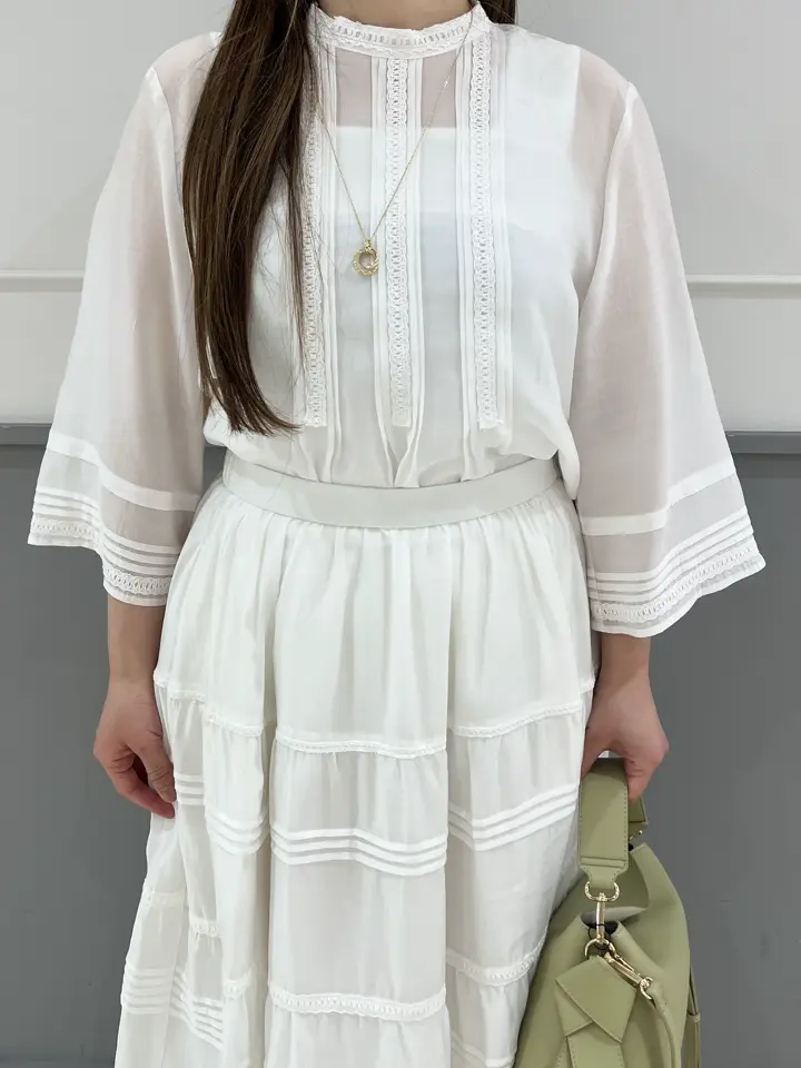 組曲 スタッフ コーディネート画像