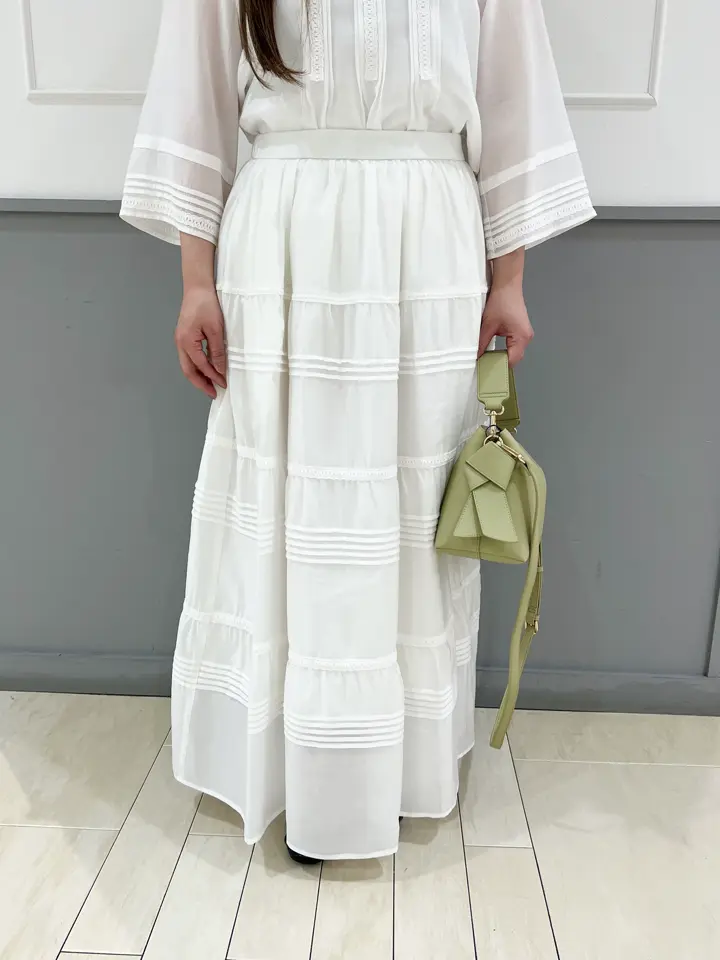 組曲 スタッフ コーディネート画像