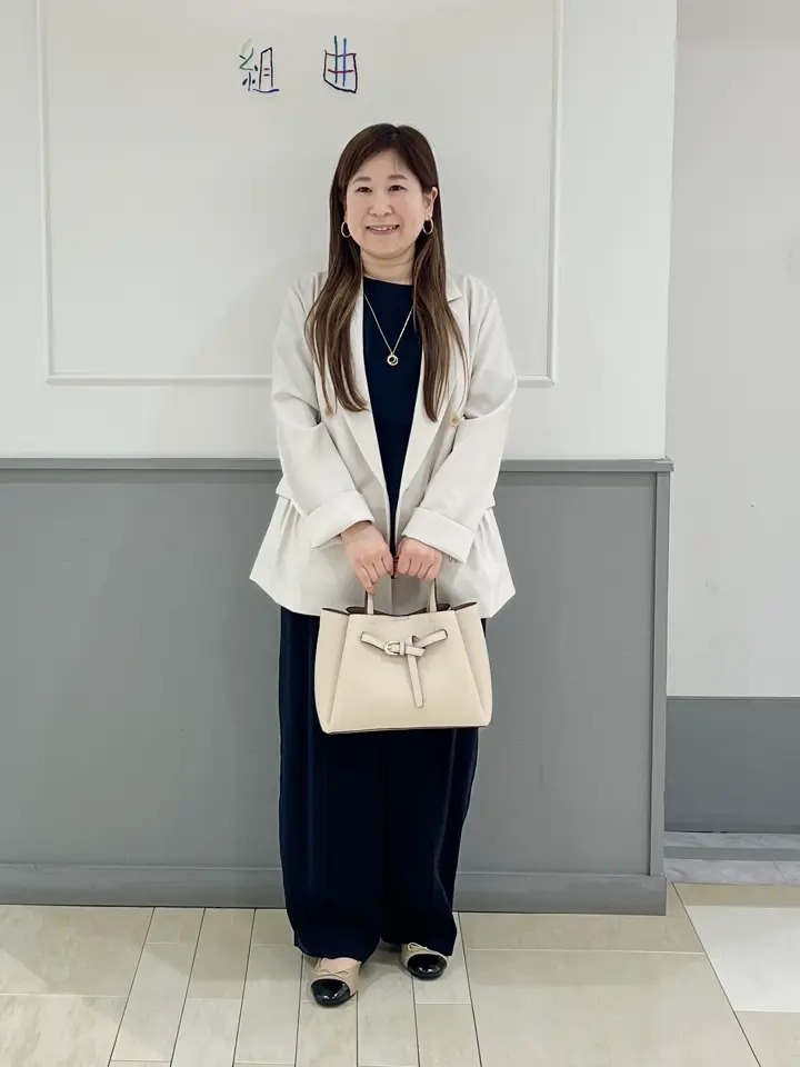 組曲 スタッフ コーディネート画像