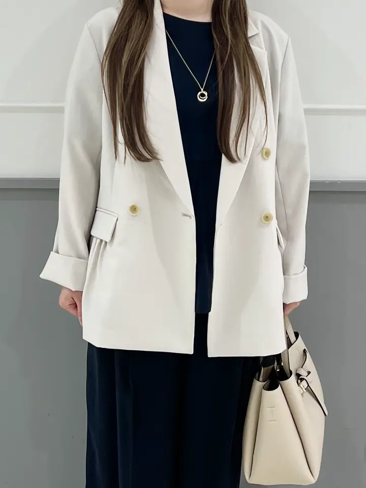 組曲 スタッフ コーディネート画像