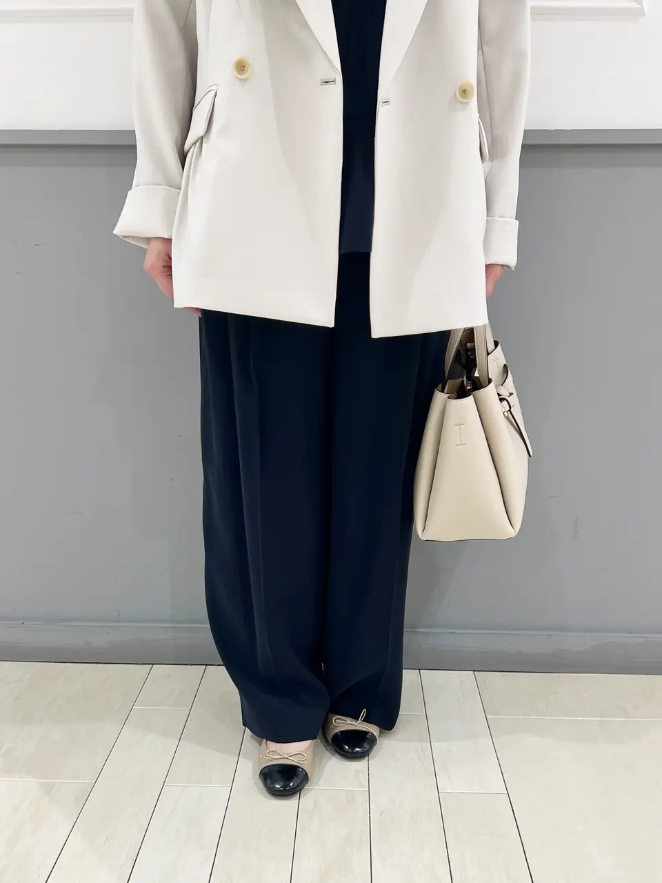 組曲 スタッフ コーディネート画像