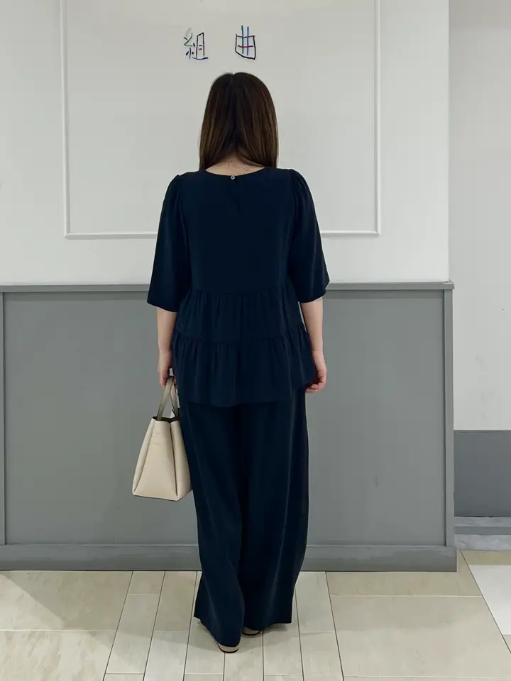 組曲 スタッフ コーディネート画像