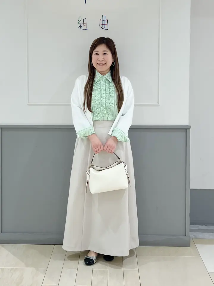 組曲 スタッフ コーディネート画像