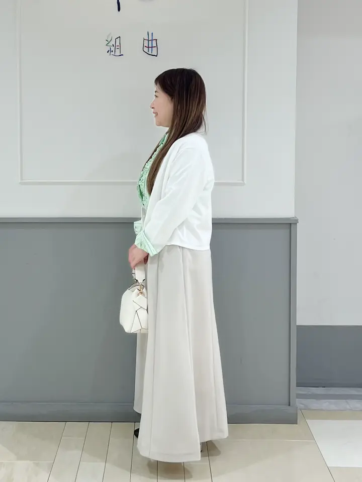 組曲 スタッフ コーディネート画像