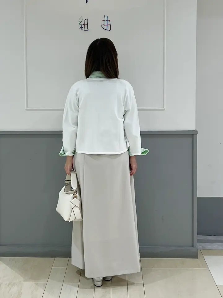 組曲 スタッフ コーディネート画像