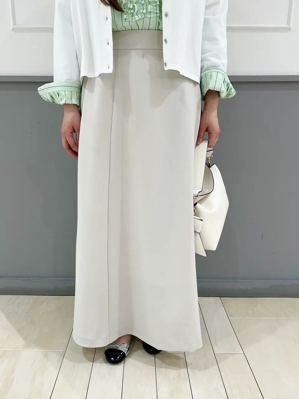 組曲 スタッフ コーディネート画像