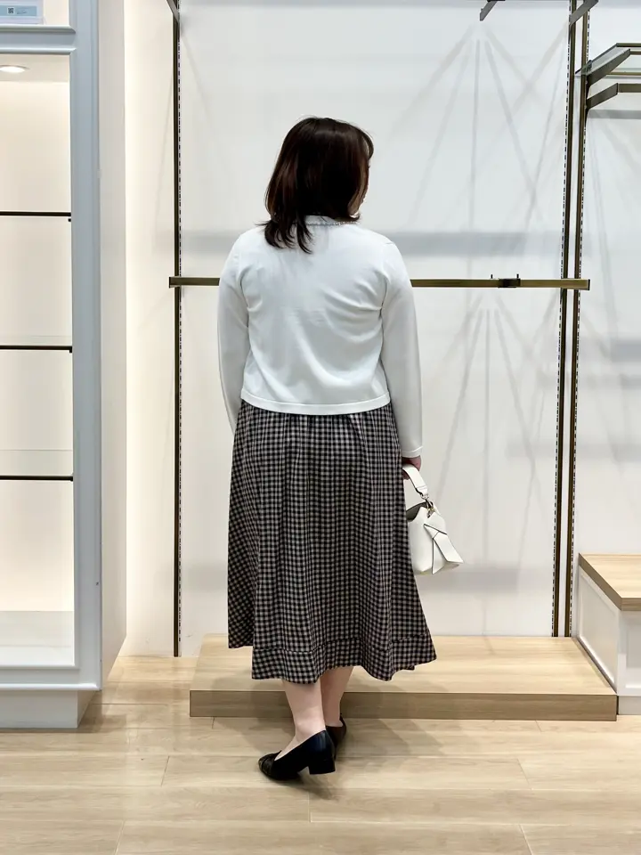 組曲 中山 コーディネート画像