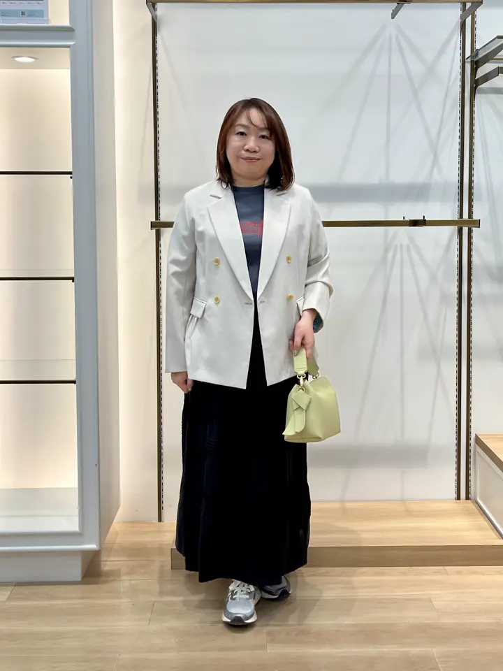 組曲 中山 コーディネート画像