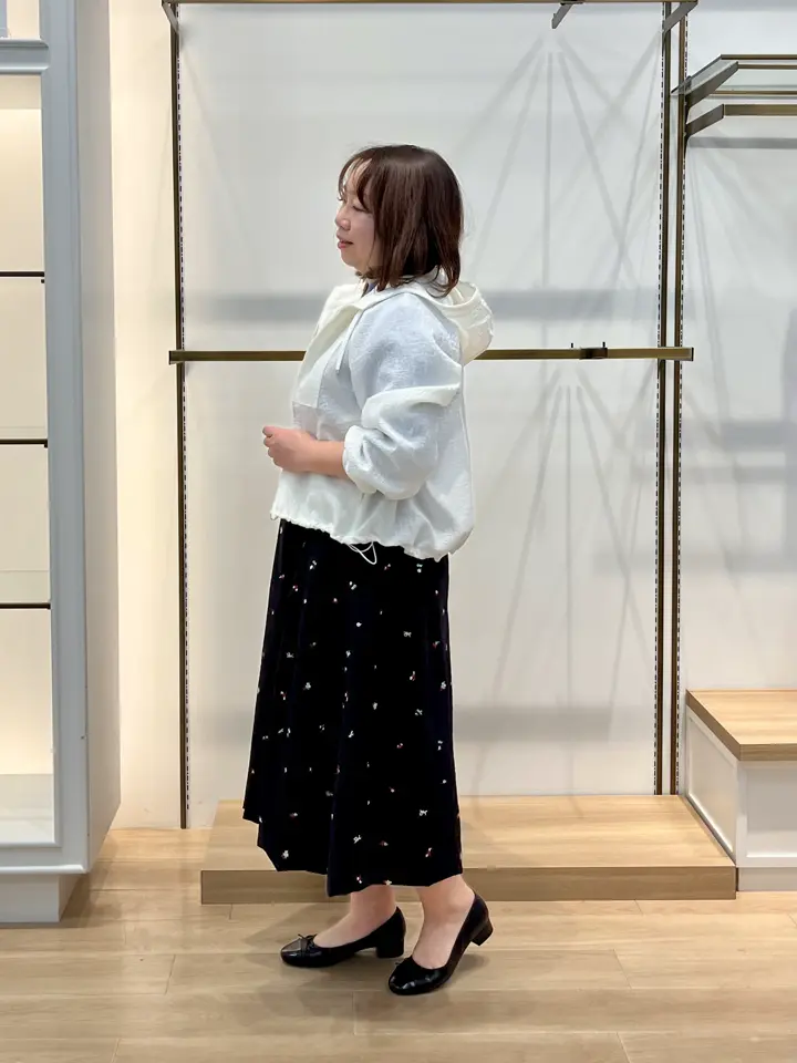 組曲 中山 コーディネート画像