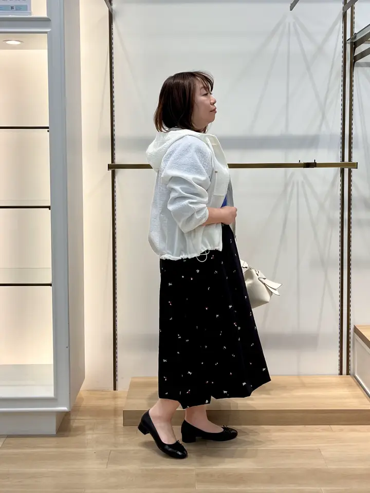 組曲 中山 コーディネート画像