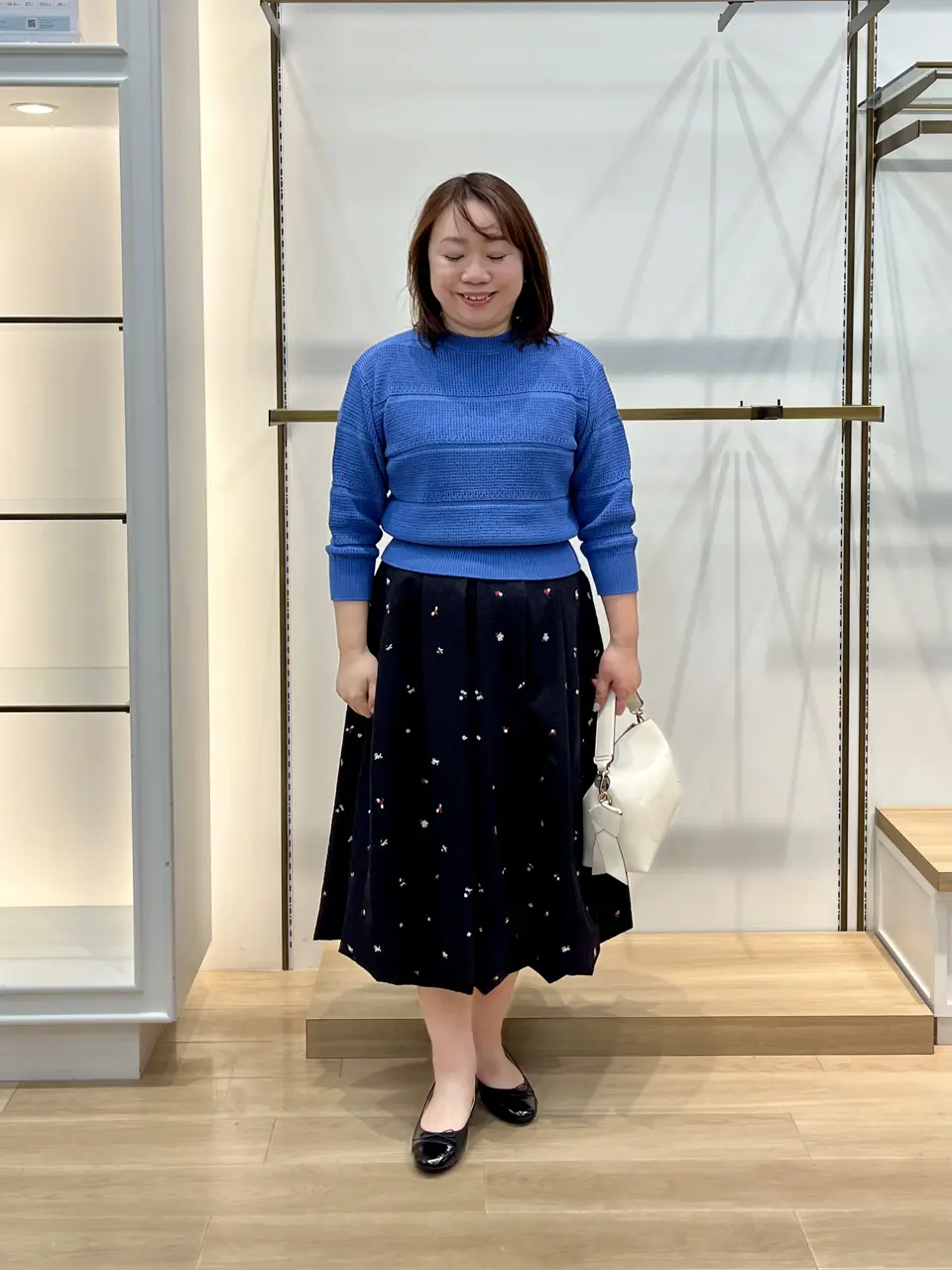 組曲 中山 コーディネート画像