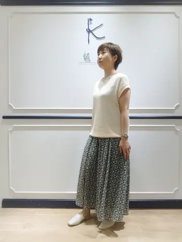 組曲 井上 コーディネート画像