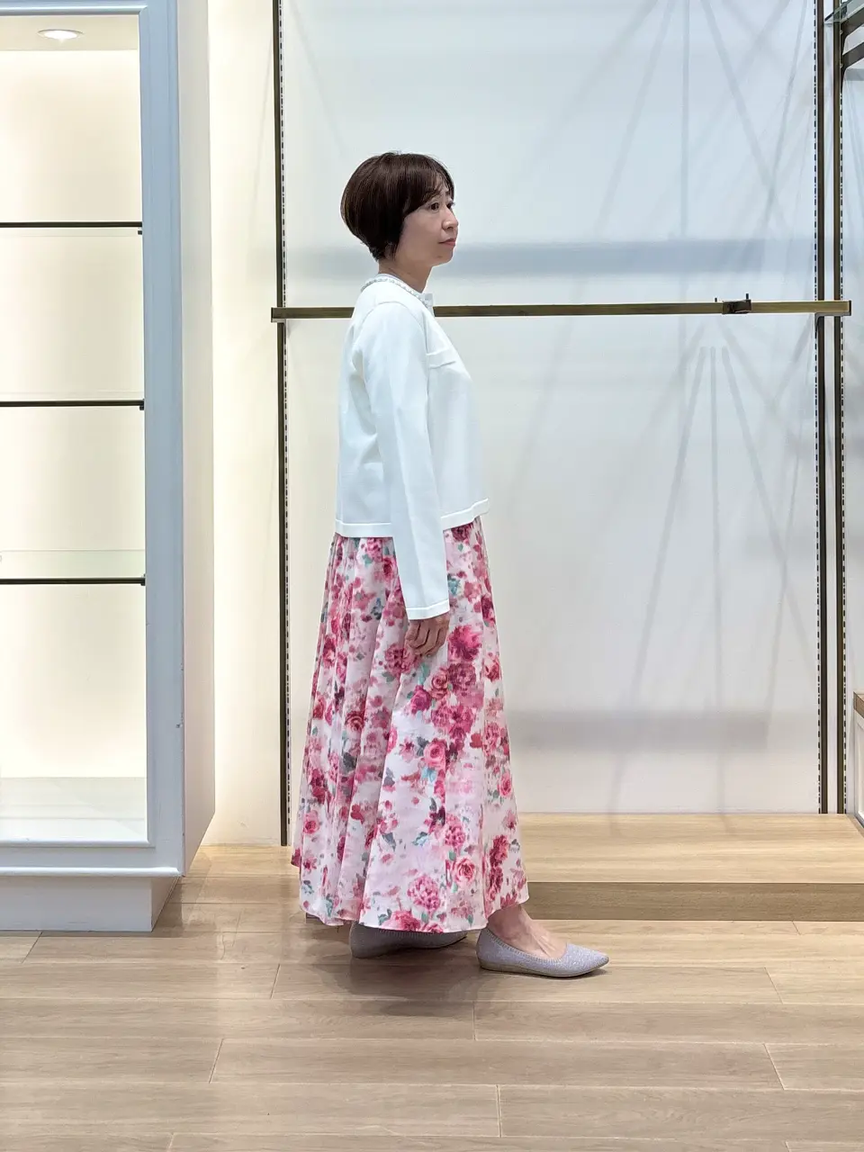 組曲 井上 コーディネート画像