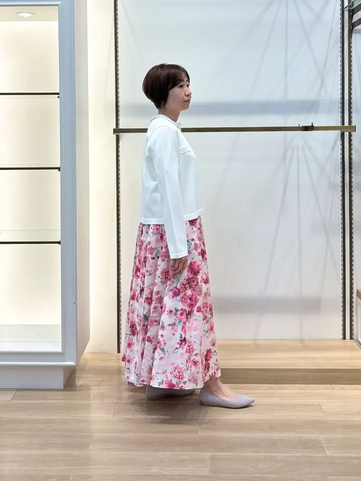 組曲 井上 コーディネート画像