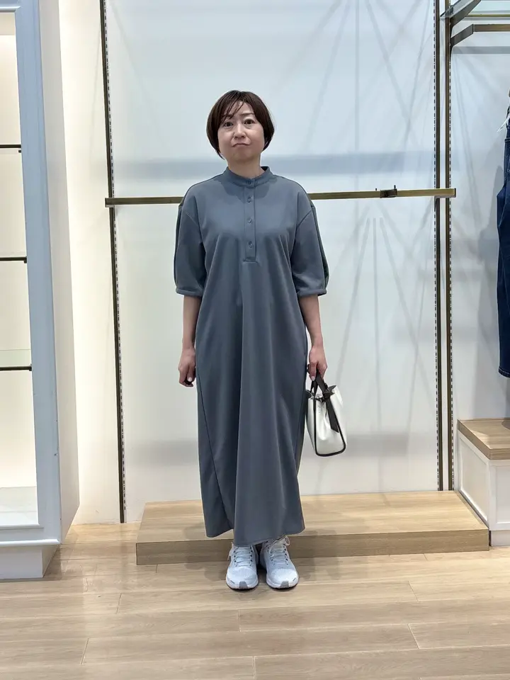 組曲 井上 コーディネート画像