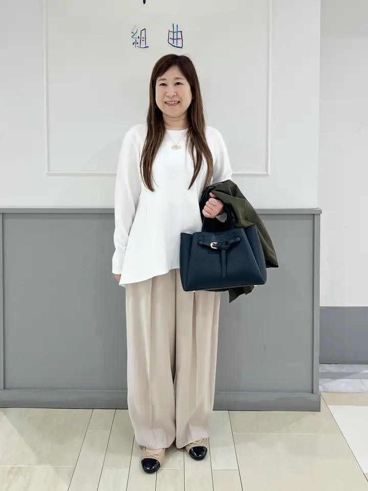 組曲 スタッフ コーディネート画像