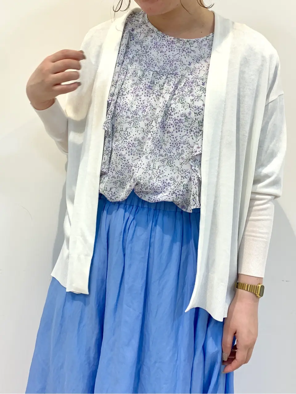 組曲 石井 コーディネート画像