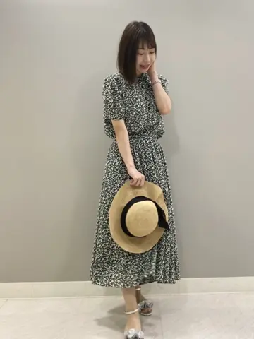 組曲 スタッフ コーディネート画像