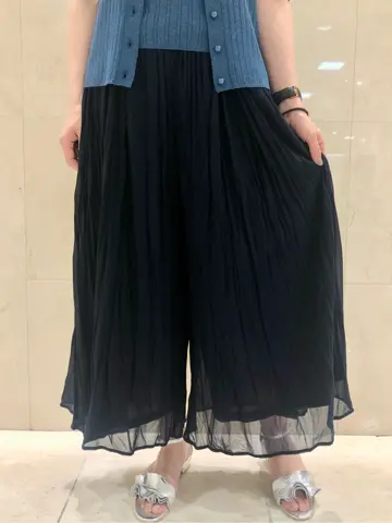 組曲 井上 コーディネート画像