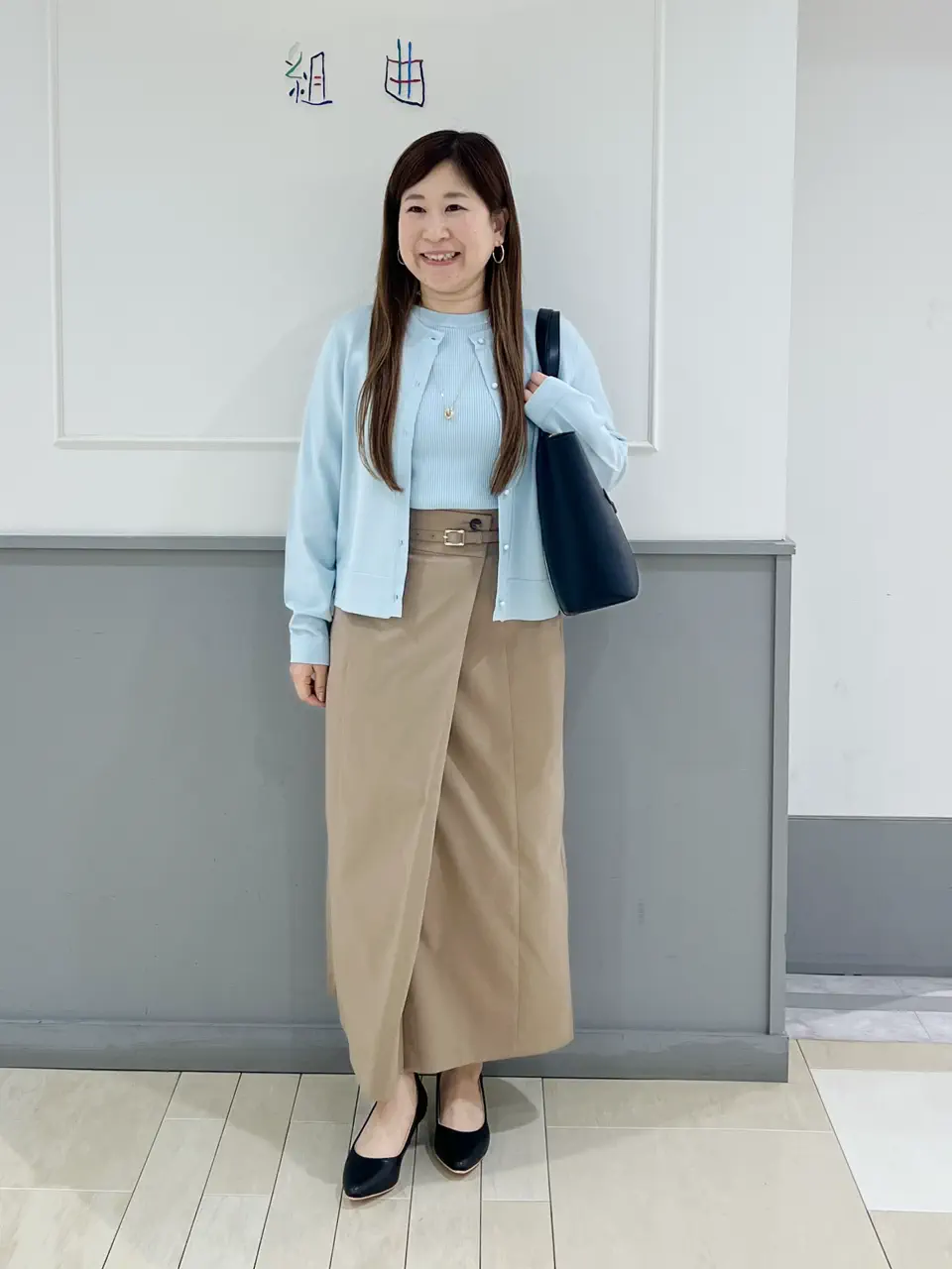 ANY SIS スタッフ コーディネート画像