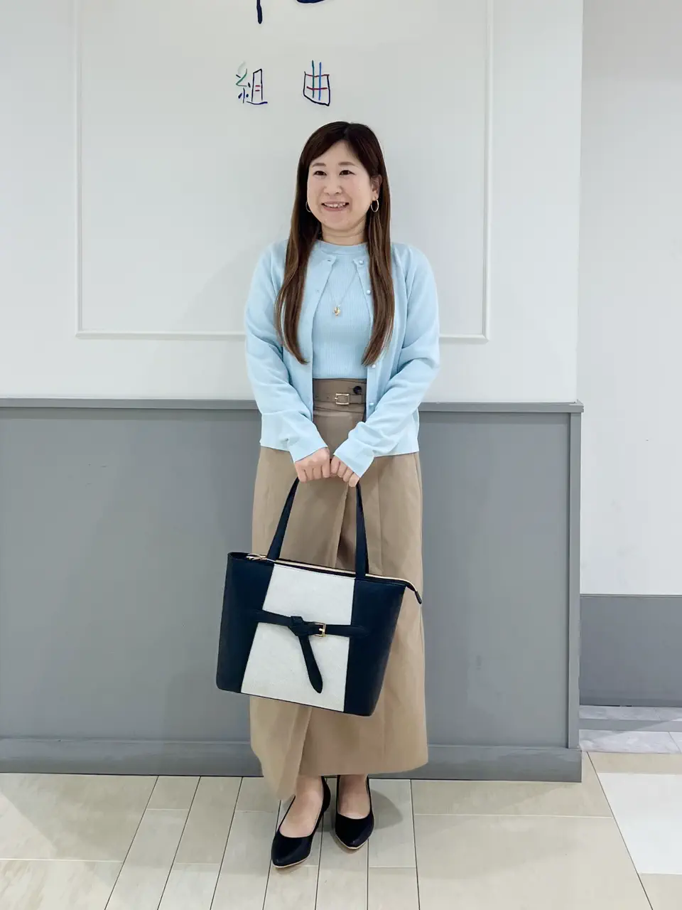 ANY SIS スタッフ コーディネート画像