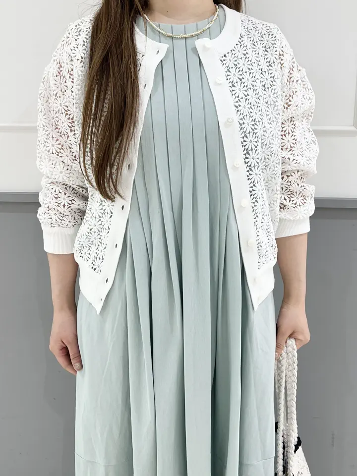 組曲 スタッフ コーディネート画像