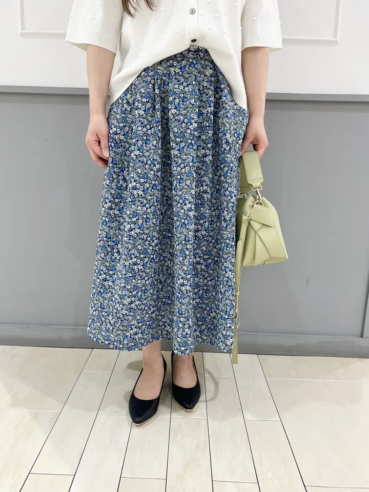 組曲 スタッフ コーディネート画像