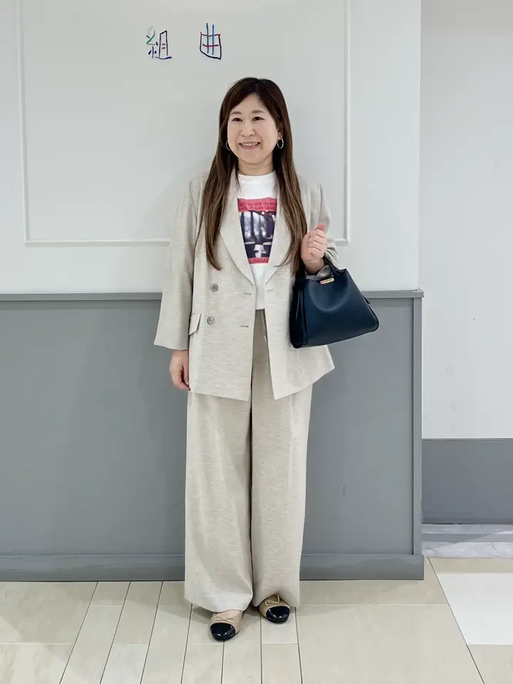 組曲 スタッフ コーディネート画像