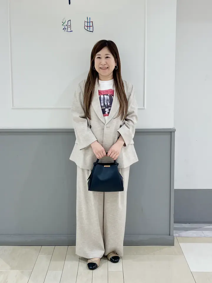 組曲 スタッフ コーディネート画像