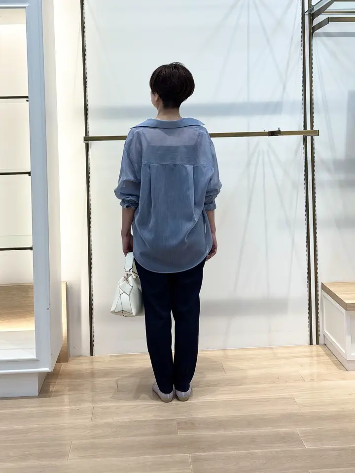 組曲 井上 コーディネート画像