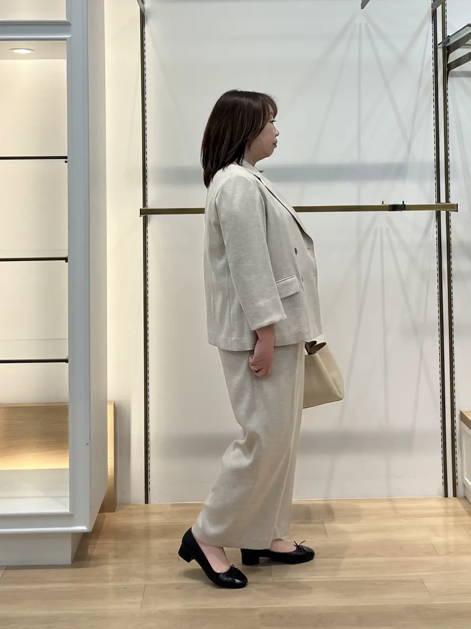 組曲 中山 コーディネート画像