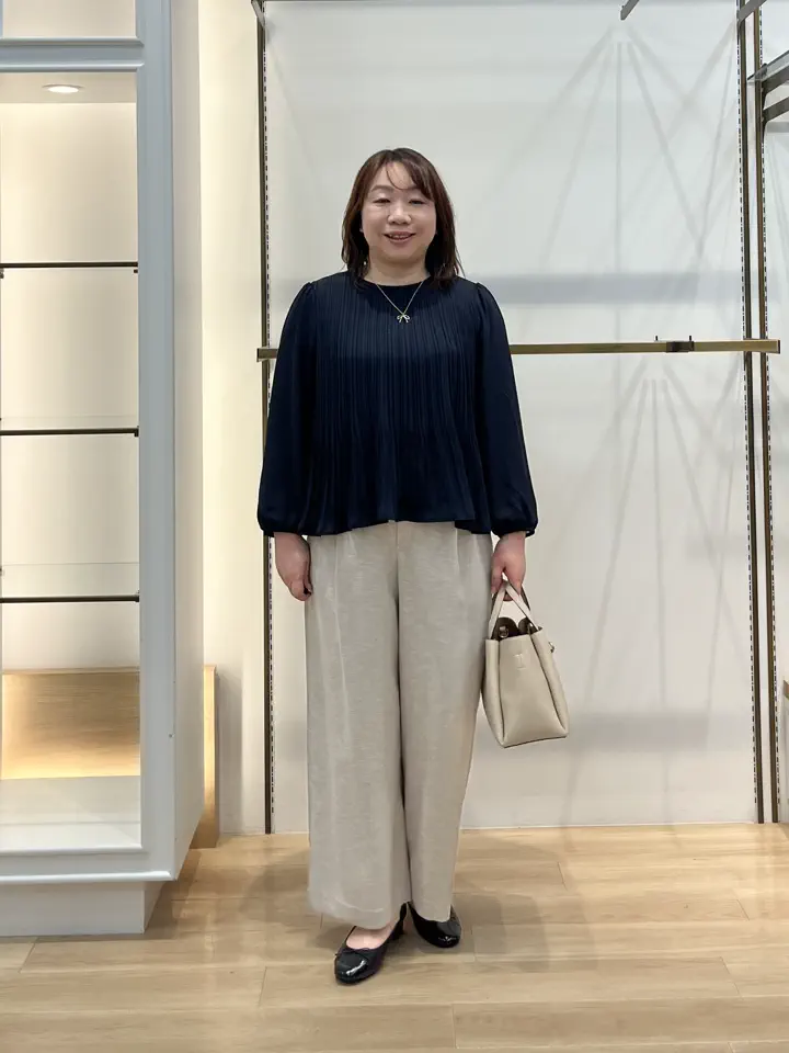 組曲 中山 コーディネート画像