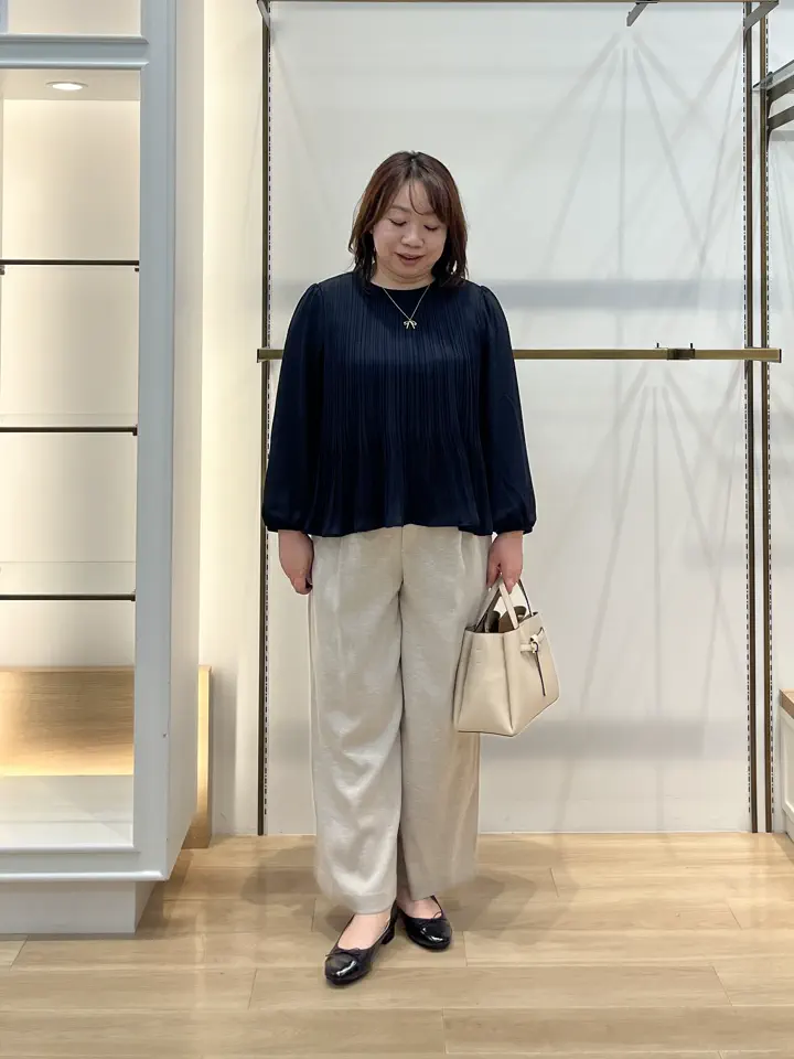 組曲 中山 コーディネート画像