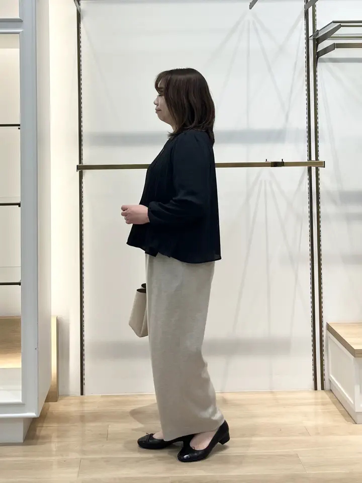 組曲 中山 コーディネート画像