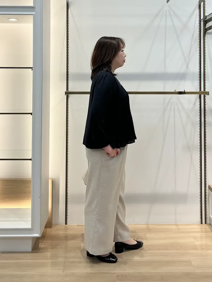 組曲 中山 コーディネート画像