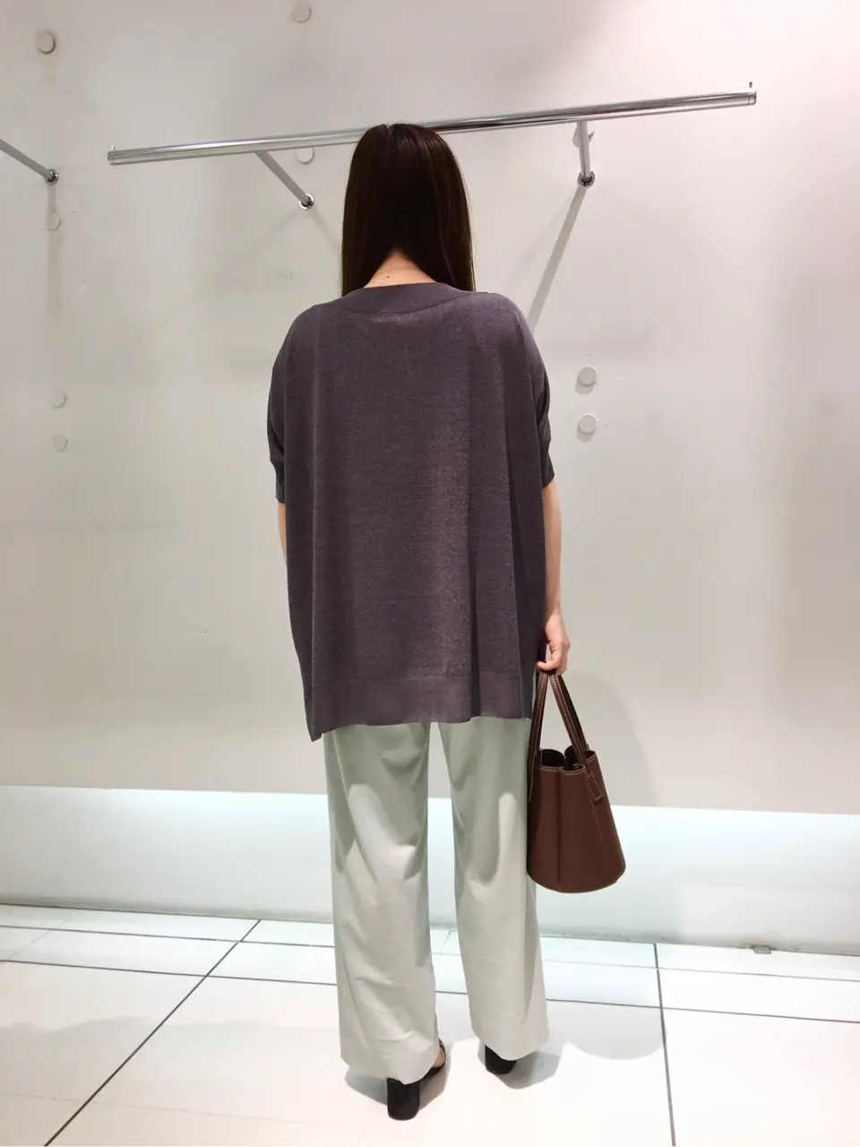 組曲 スタッフ コーディネート画像