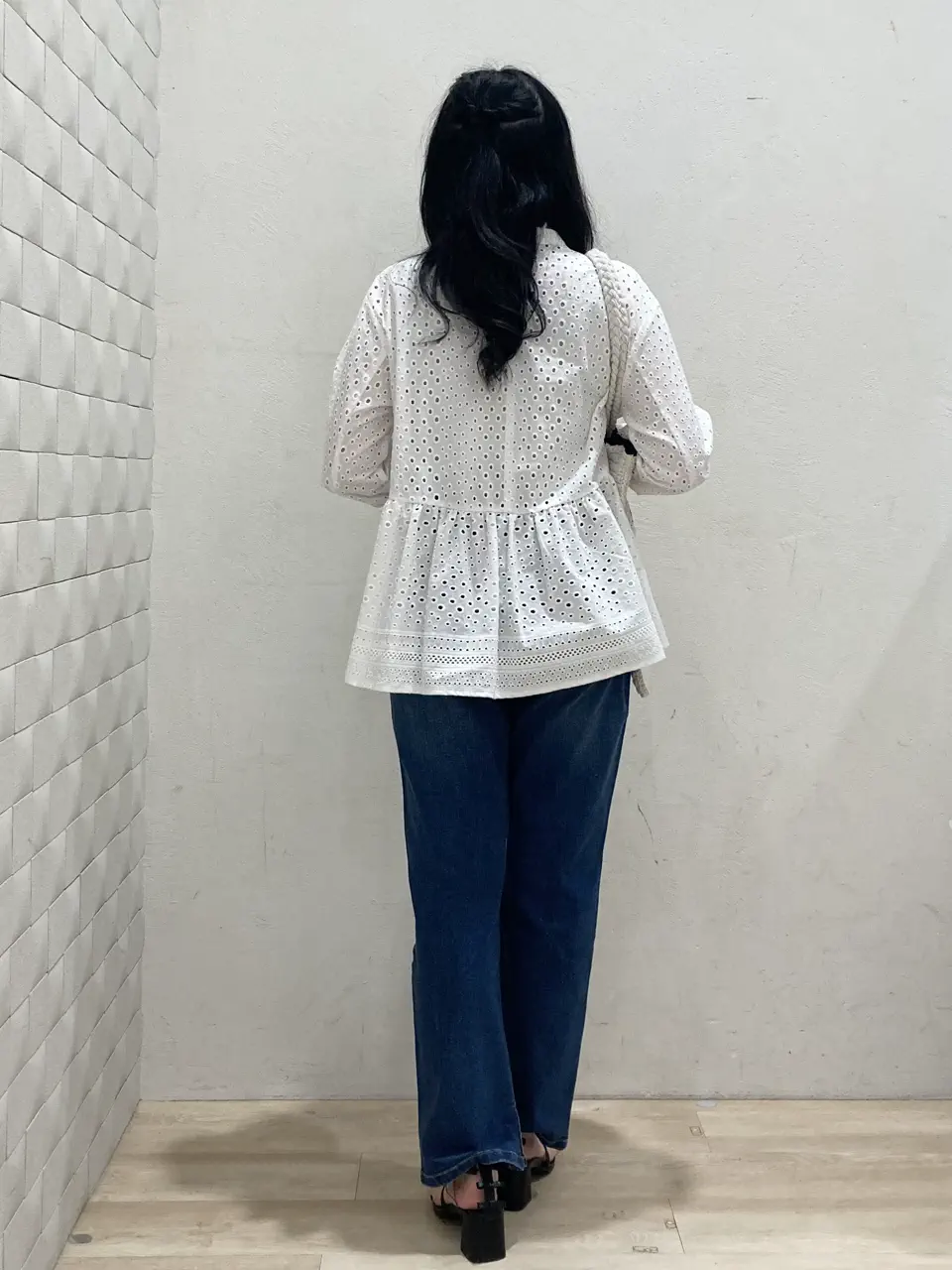 組曲 川根　彩 コーディネート画像