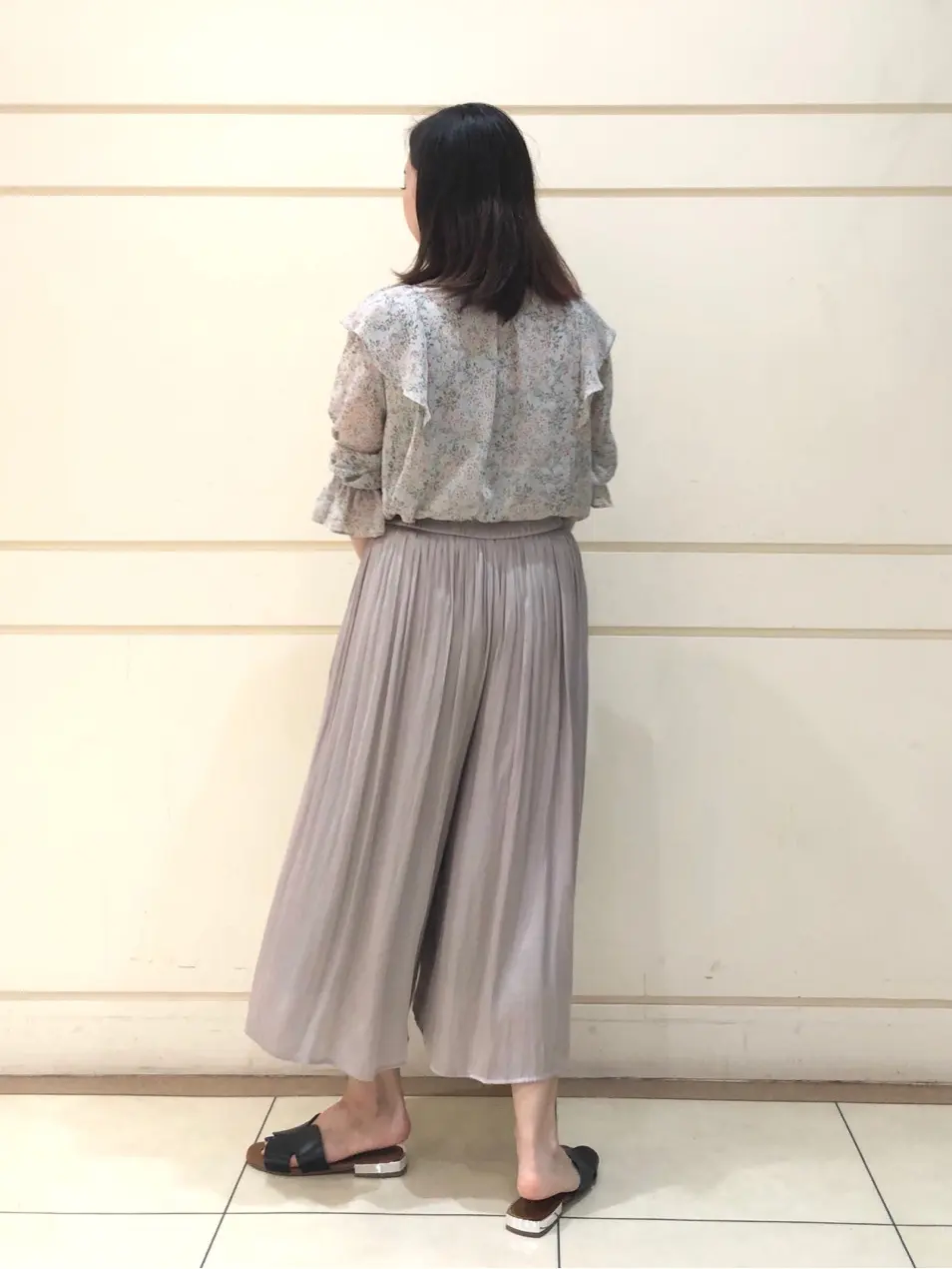 組曲 SAKAI コーディネート画像